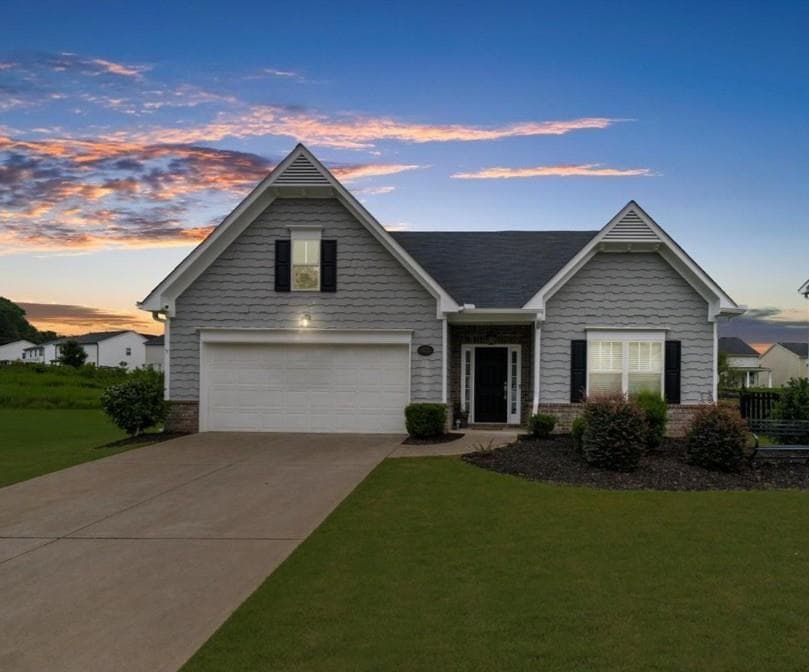 4470 Madison Hall Drive, Cumming, GA 30028 — most recent listing photo