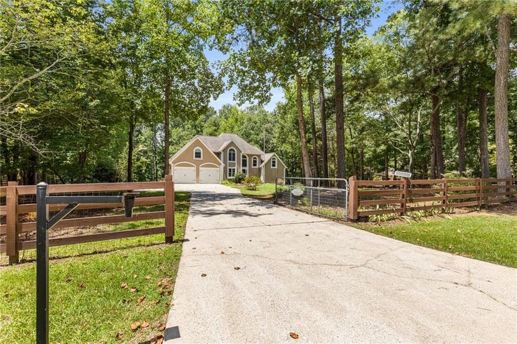 2336 Cross Creek Drive, Powder Springs, GA 30127 — most recent listing photo