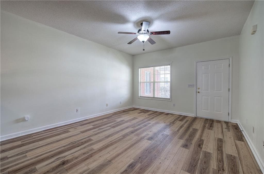 2 bedroom, 2 bathroom, 1,002 sq ft condominium under contract at 150 Old Mill Road 308, Cartersville, GA 30120 — photo 8
