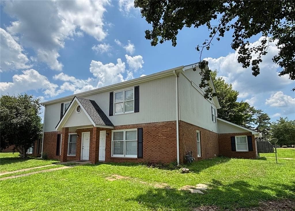 2145 Country Walk Way, Conyers, GA 30013 — most recent listing photo