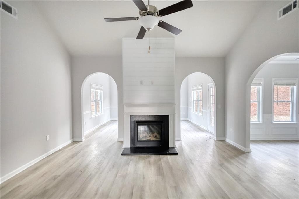 3 bedroom, 3 bathroom, 2,199 sq ft single family residence for sale at 695 Park Place Way, Social Circle, GA 30025 — photo 9