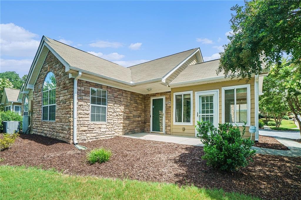 2191 Rockbridge Road 2204, Stone Mountain, GA 30087 — most recent listing photo