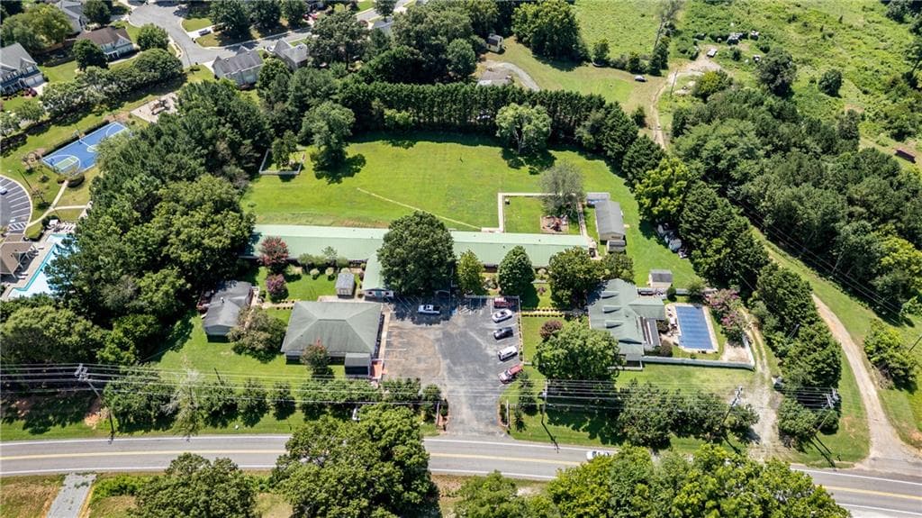 3 bedroom, 2 bathroom, 19,004 sq ft single family residence for sale at 8024 E Cherokee Drive, Canton, GA 30115 — photo 1 of 76