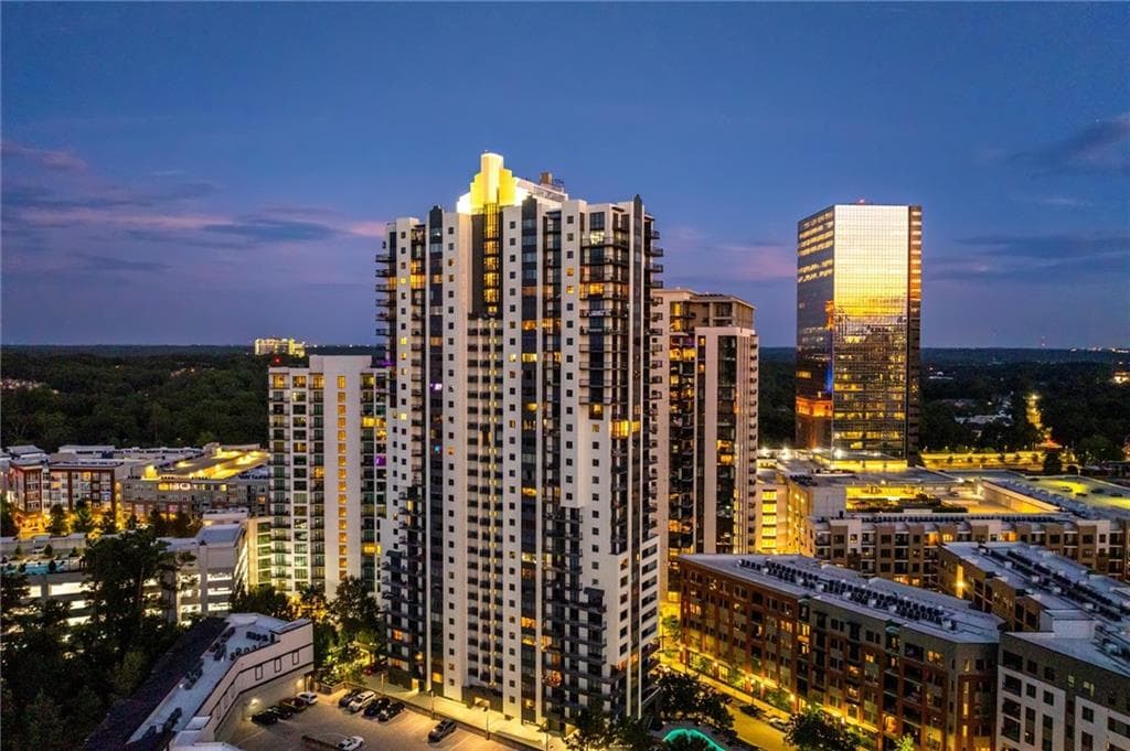 2 bedroom, 2 bathroom, 1,265 sq ft condominium sold at 3481 Lakeside Drive 2302, Atlanta, GA 30326