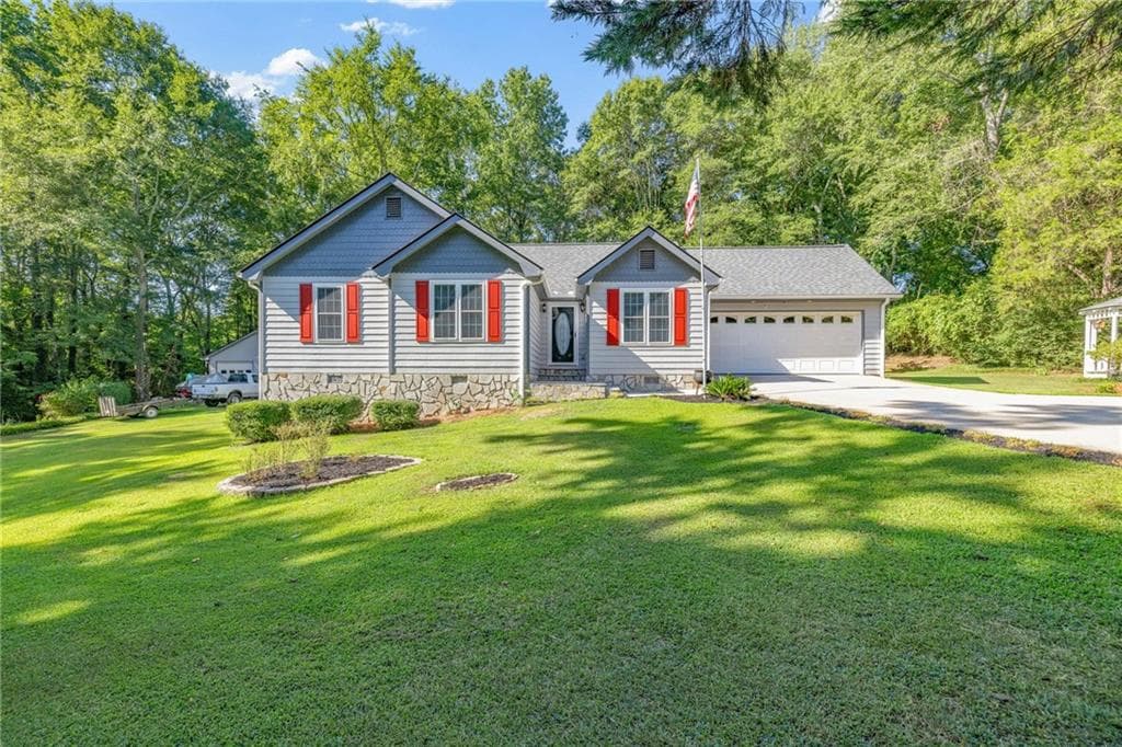 74 Summer Hill Drive, Hoschton, GA 30548 — most recent listing photo