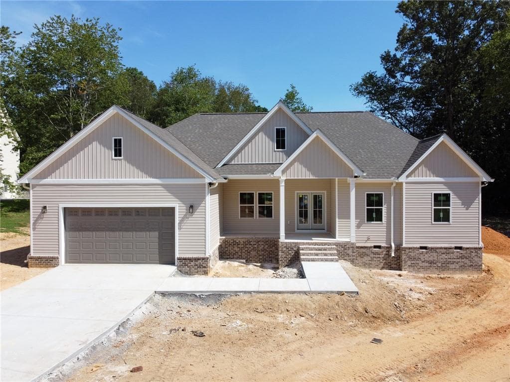 181 Hunters Trail, Calhoun, GA 30701 — most recent listing photo