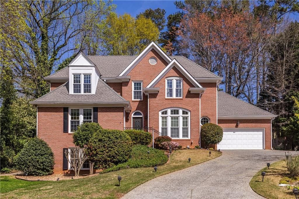 6 bedroom, 5 bathroom, 4,748 sq ft single family residence sold at 1864 Crestridge Place, Atlanta, GA 30345