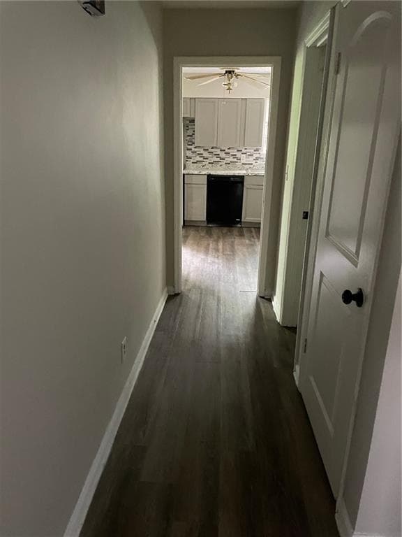 3 bedroom, 4 bathroom, 1,702 sq ft townhouse for sale at 6354 Shannon Parkway 12F, Union City, GA 30291 — photo 4