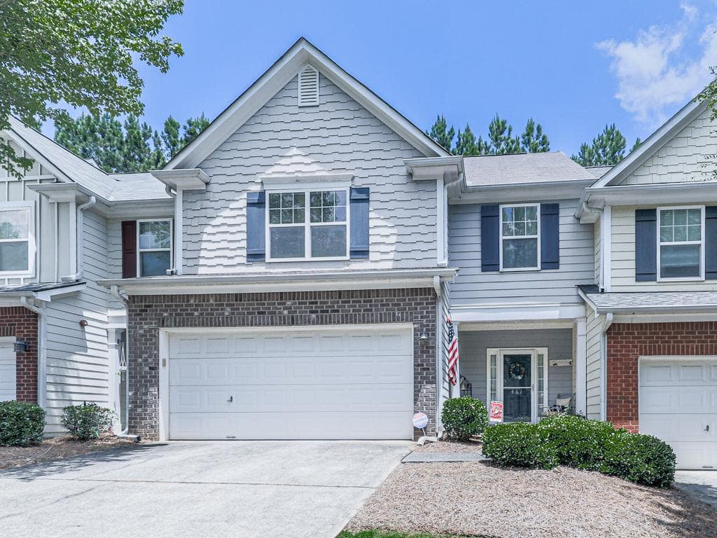 3 bedroom, 3 bathroom, 2,401 sq ft townhouse sold at 461 Mountain View Lane, Woodstock, GA 30188