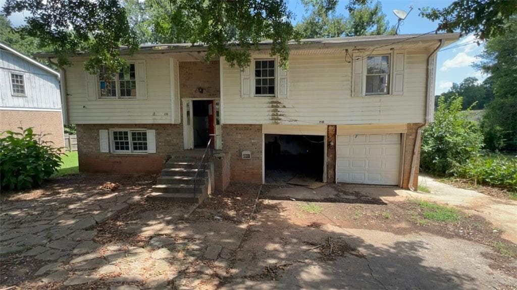 1936 SNAPFINGER Road, Decatur, GA 30035 — most recent listing photo