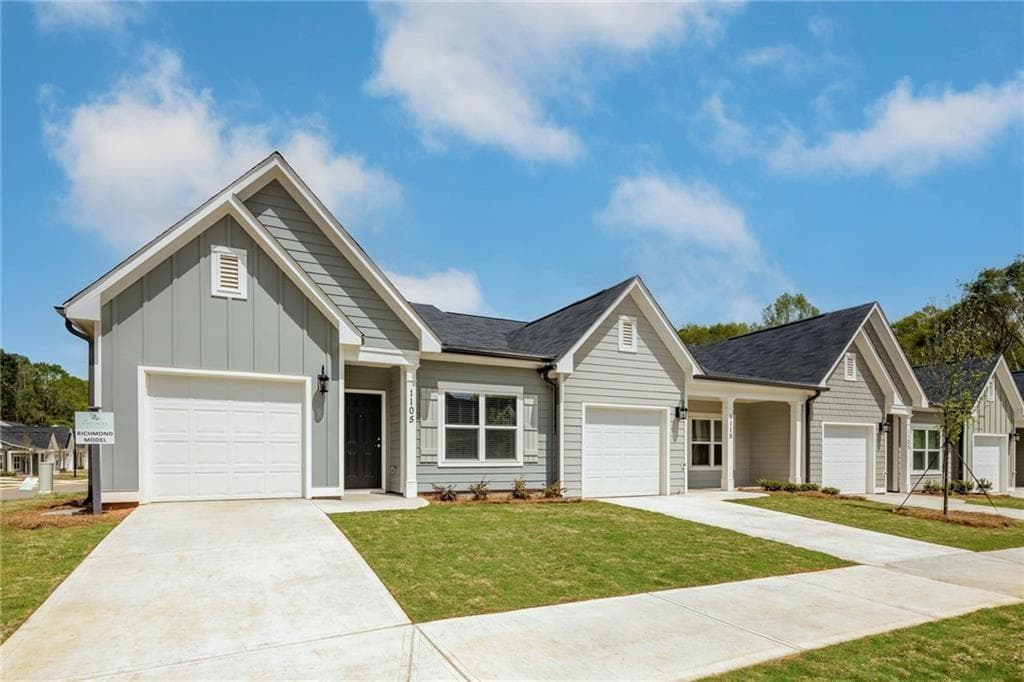 3 bedroom, 3 bathroom, 1,421 sq ft townhouse for rent at 100 Cottage Way Myrtle, Hampton, GA 30228 for $2,293 a month