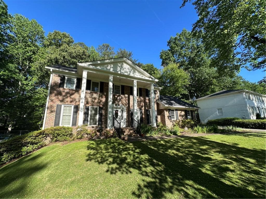 3 bedroom, 3 bathroom, 2,412 sq ft single family residence sold at 4848 Village Creek Drive, Atlanta, GA 30338