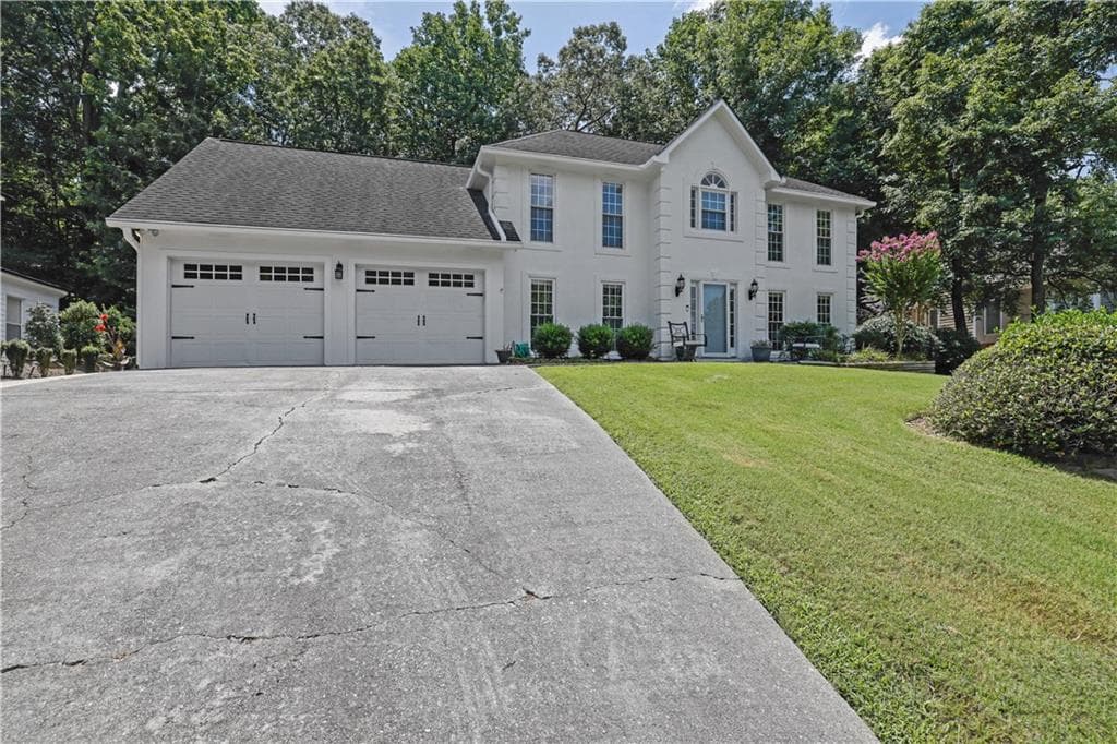 4 bedroom, 3 bathroom, 2,576 sq ft single family residence sold at 985 Laurel Springs Lane, Marietta, GA 30064