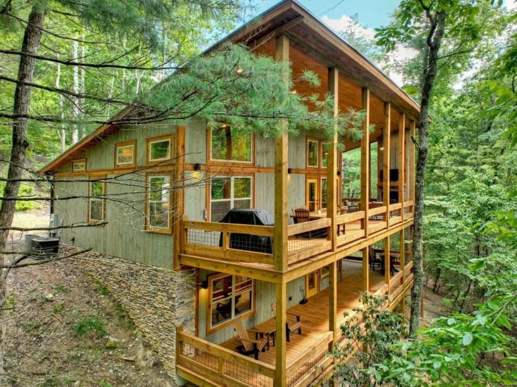55 Skyline Drive, Blue Ridge, GA 30513 — most recent listing photo