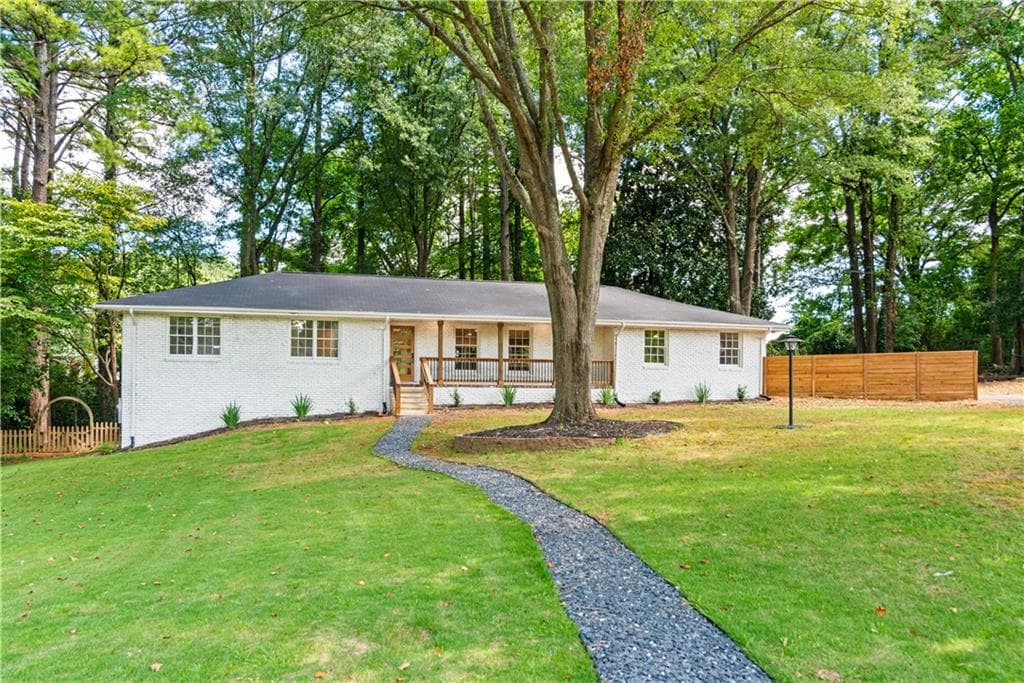 800 Kiowa Drive, Marietta, GA 30060 — most recent listing photo