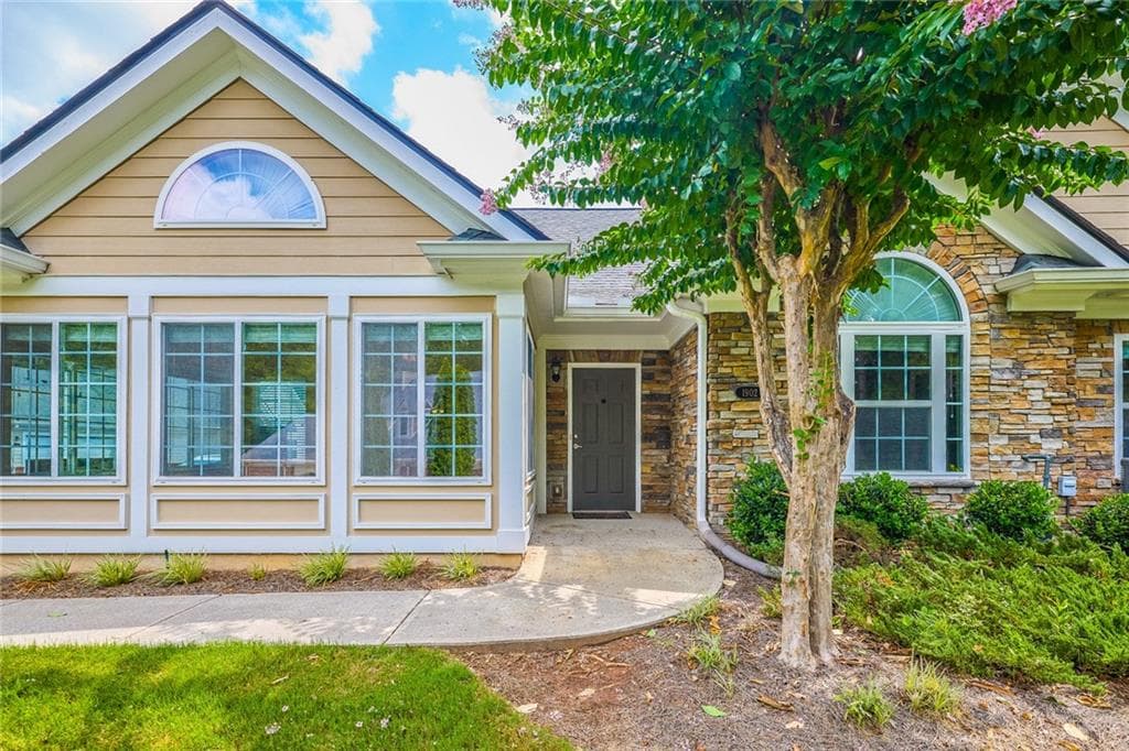 1535 Duluth Highway 1902, Lawrenceville, GA 30043 — most recent listing photo