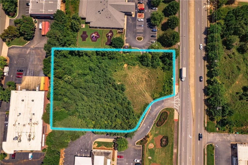 unimproved land for sale at 0 Peachtree Industrial Boulevard, Peachtree Corners, GA 30092 — photo 1 of 7