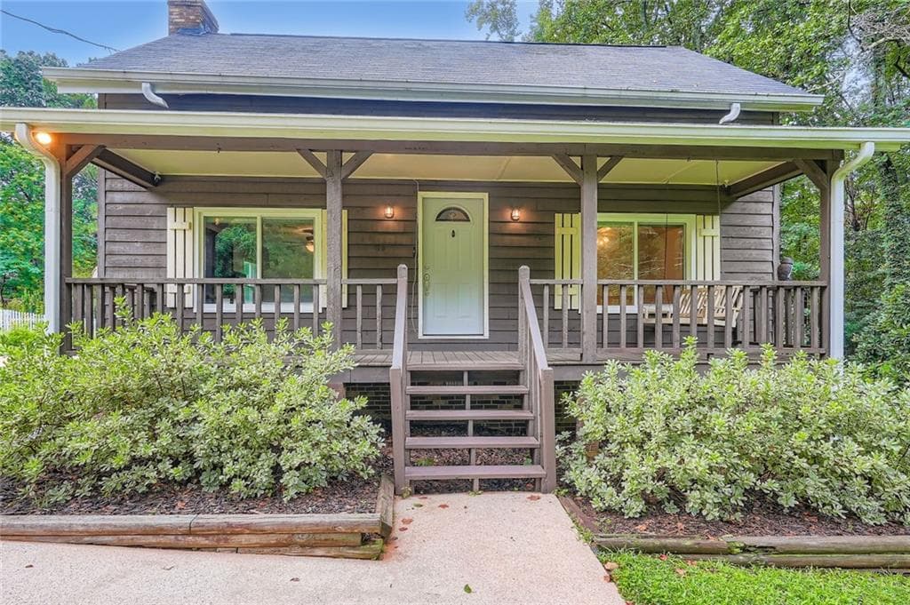 1585 Pedro Drive, Mableton, GA 30126 — most recent listing photo