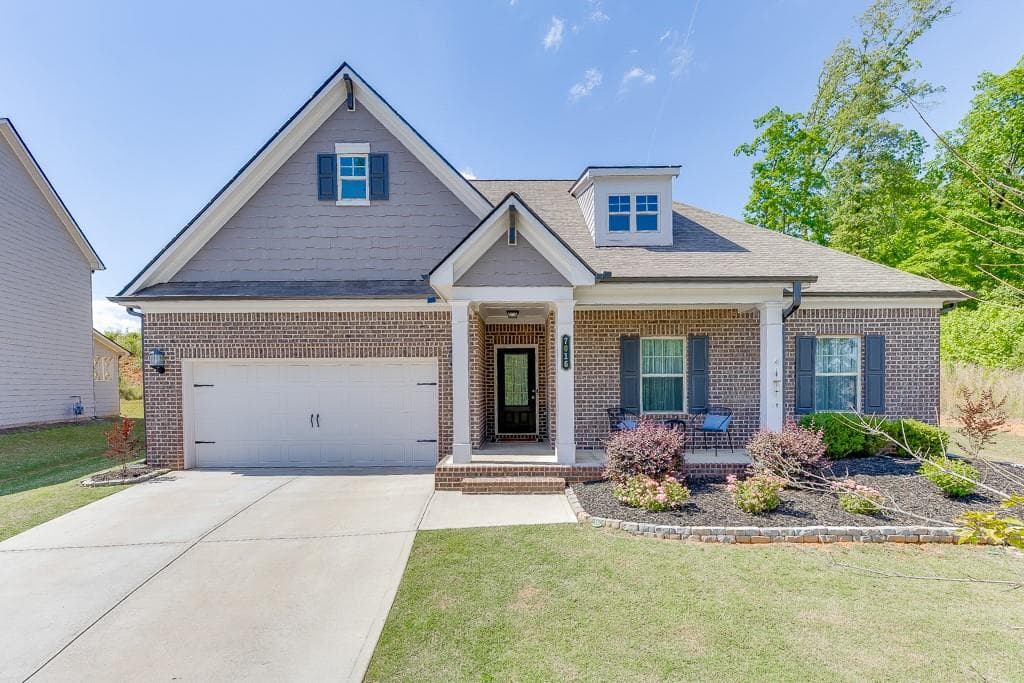 7016 Lancaster Crossing, Flowery Branch, GA 30542 — most recent listing photo