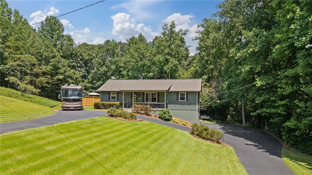 6009 Hubert Stephens Road, Gainesville, GA 30506 — most recent listing photo