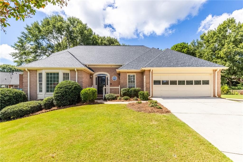 215 Stepping Stone Drive, Alpharetta, GA 30004 — most recent listing photo