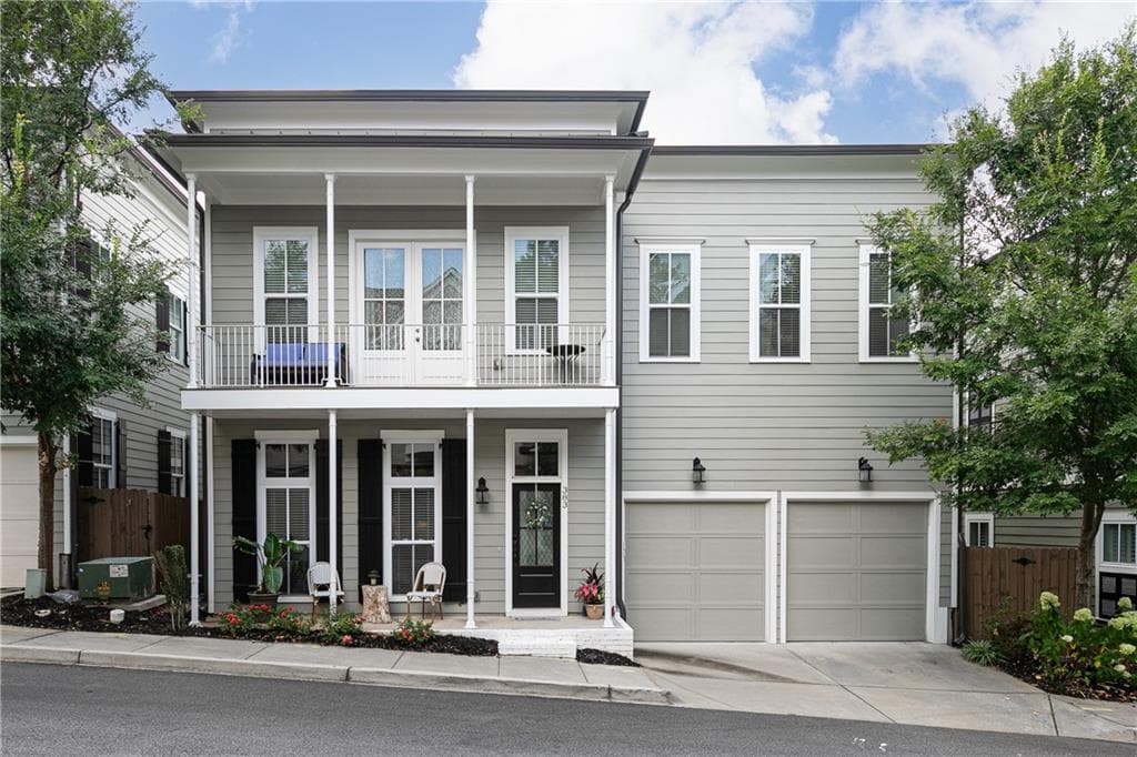 3 bedroom, 3 bathroom, 2,275 sq ft townhouse sold at 383 Summerhour Street, Marietta, GA 30060