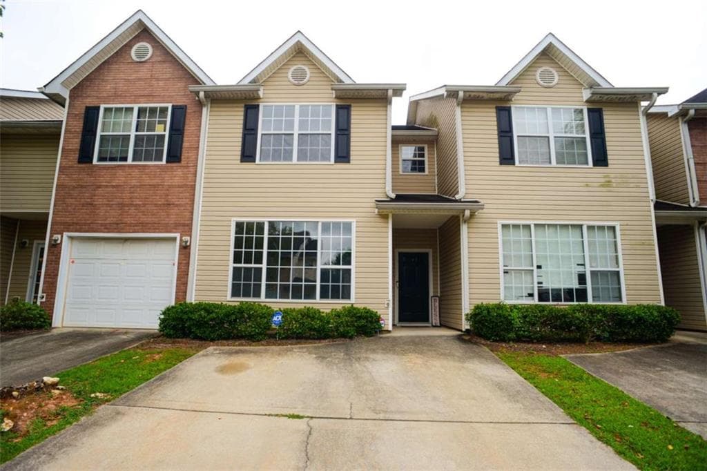 11320 Michelle Way, Hampton, GA 30228 — most recent listing photo