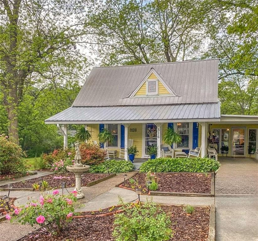 316 Monroe Street, Tallapoosa, GA 30176 — most recent listing photo