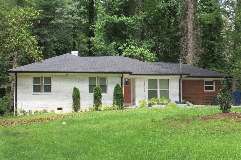 4 bedroom, 3 bathroom, 1,811 sq ft single family residence sold at 3175 W Manor Circle, Atlanta, GA 30311