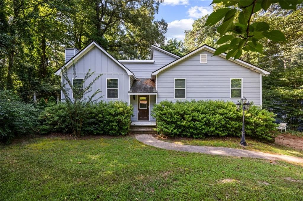 5825 Stonehaven Drive, Kennesaw, GA 30152 — most recent listing photo