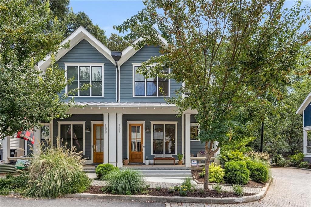 2 bedroom, 3 bathroom, 1,493 sq ft townhouse sold at 197 La France Walk, Atlanta, GA 30307