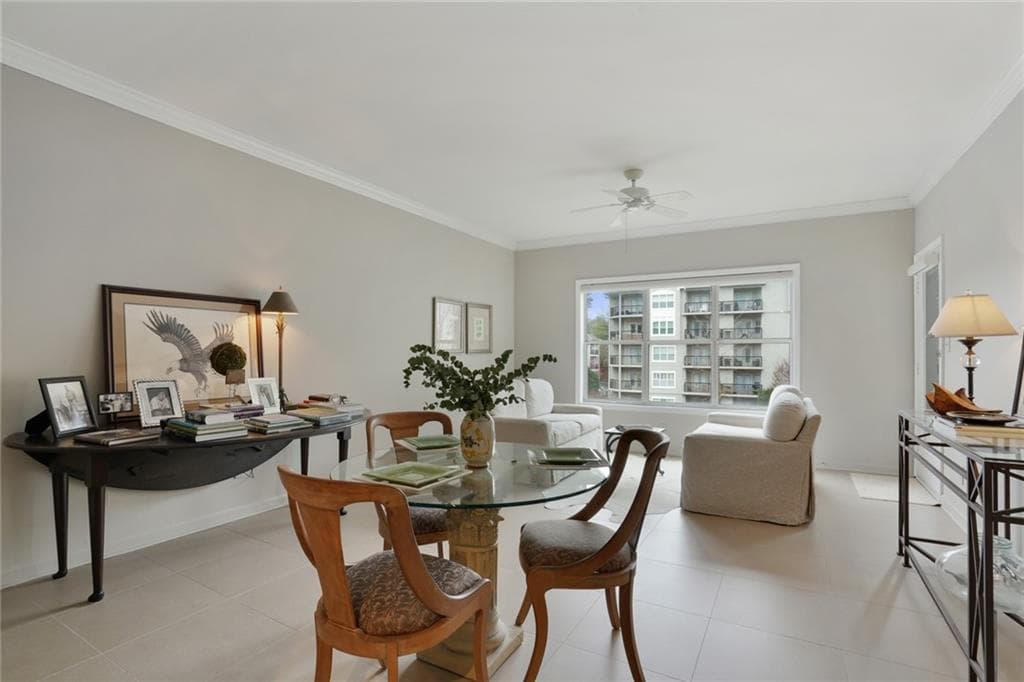 1 bedroom, 1 bathroom, 820 sq ft condominium sold at 2310 River Green Drive, Atlanta, GA 30327