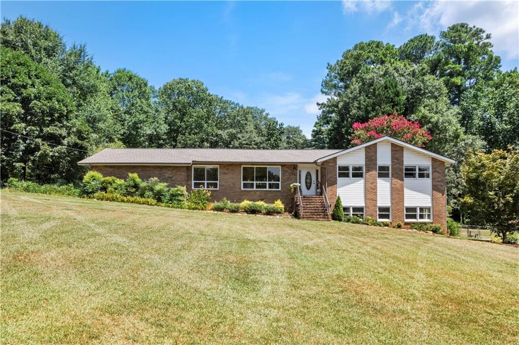 3390 Hickory Crest Drive, Marietta, GA 30064 — most recent listing photo