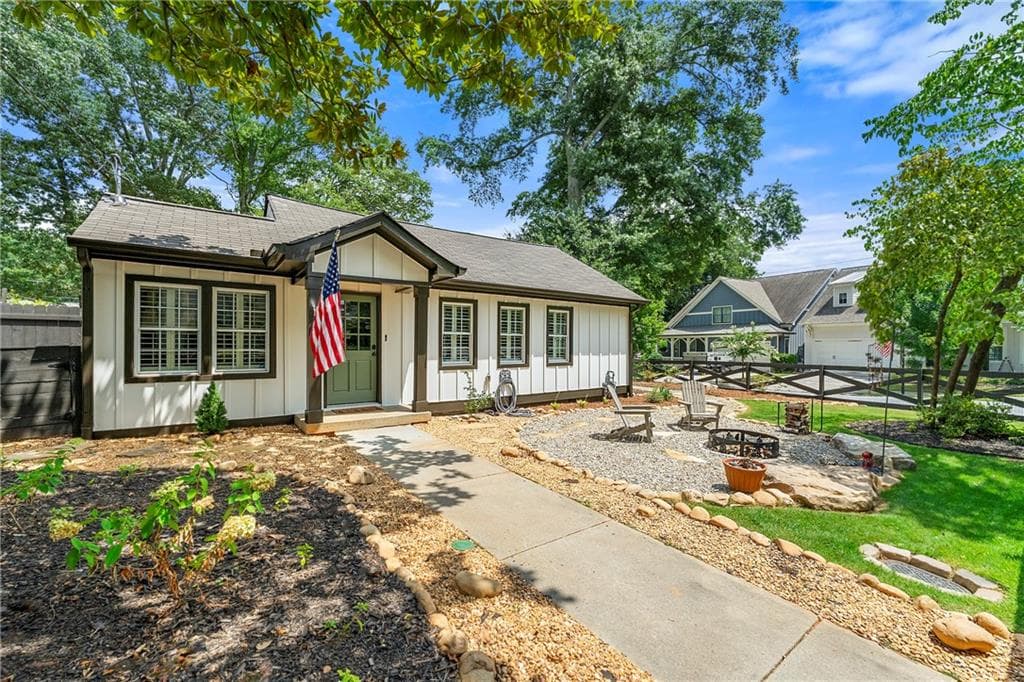 289 Grover Street, Marietta, GA 30060 — most recent listing photo