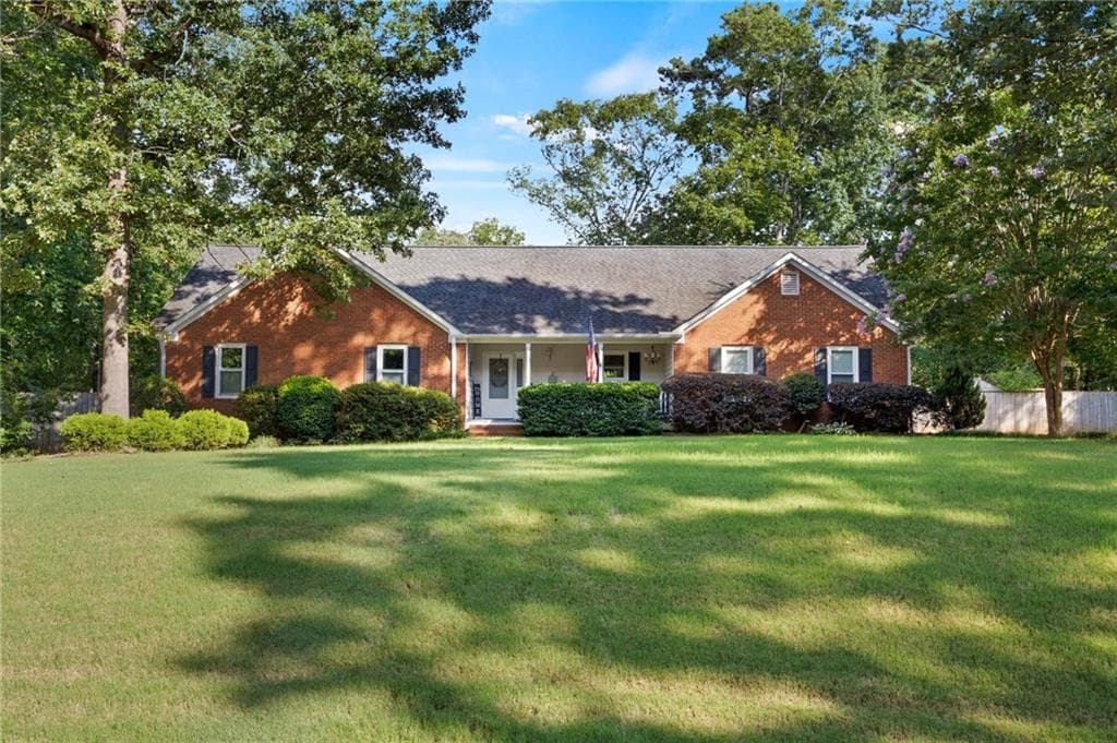 154 Robbens Drive, Mcdonough, GA 30252 — most recent listing photo