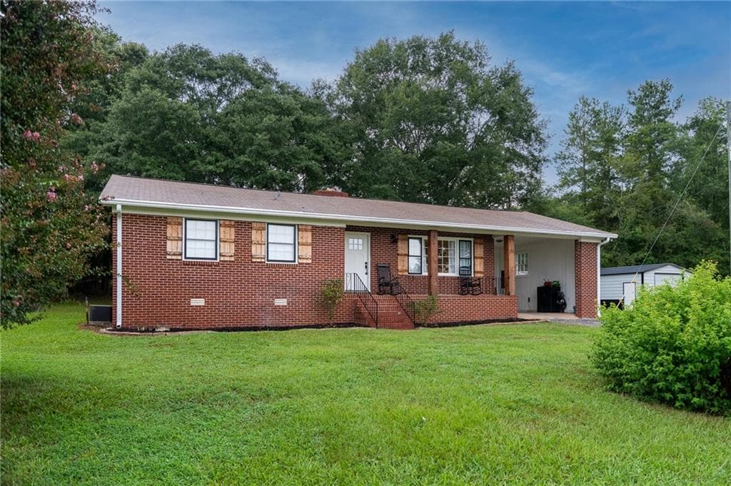1070 Old Watson Springs Rd, Watkinsville, GA 30677 — most recent listing photo