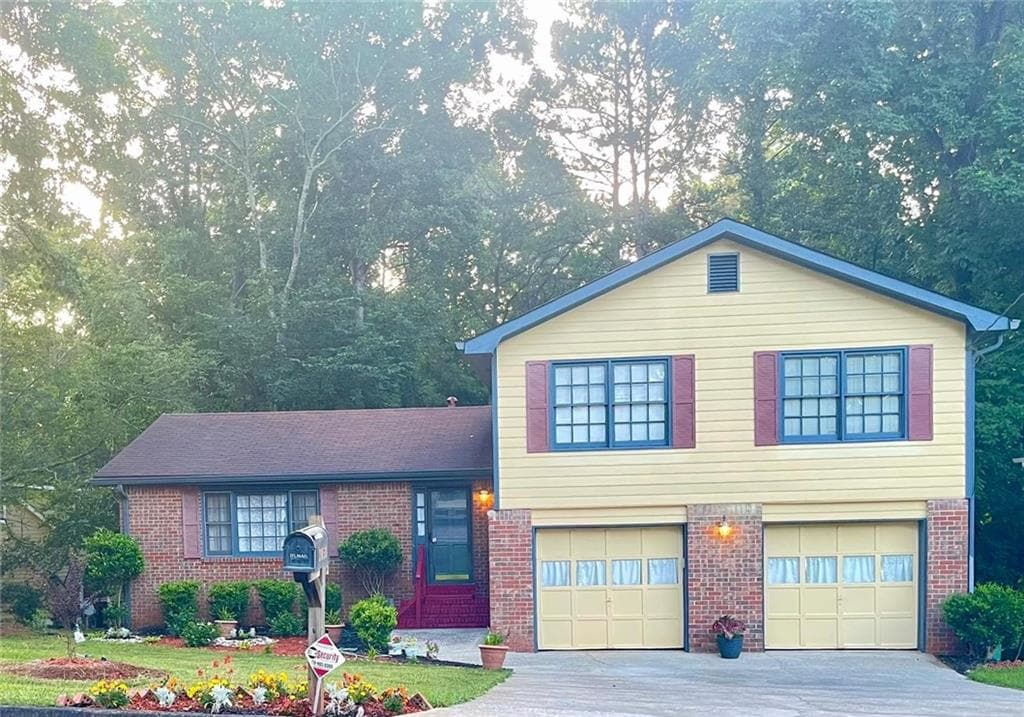 2056 Wellborn Close, Lithonia, GA 30058 — most recent listing photo