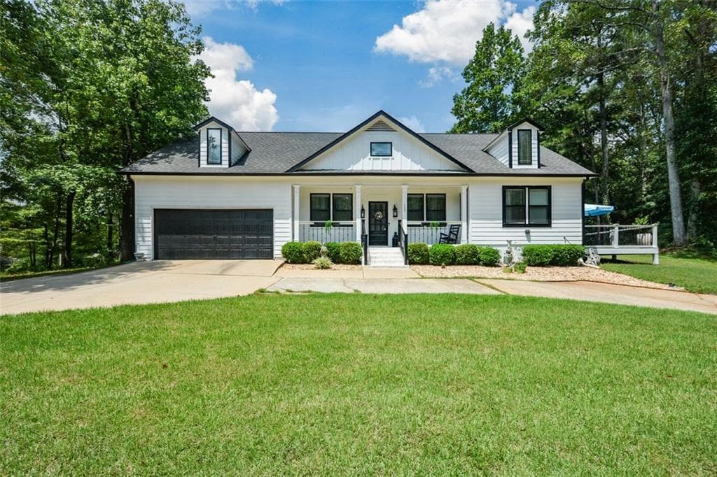 3145 S Elizabeth Drive, Douglasville, GA 30135 — most recent listing photo