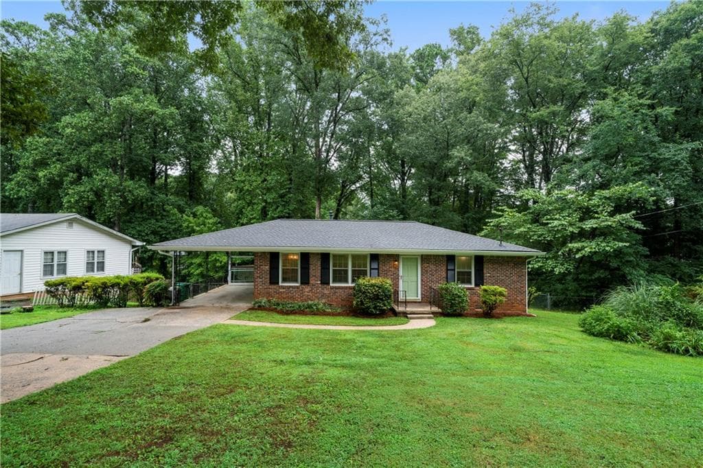 3207 Westwood Drive, Atlanta, GA 30340 — most recent listing photo