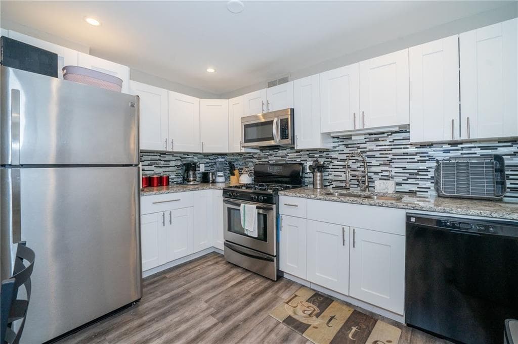 2 bedroom, 1 bathroom, 850 sq ft condominium for sale at 215 Piedmont Avenue 2108, Atlanta, GA 30308 — photo 5