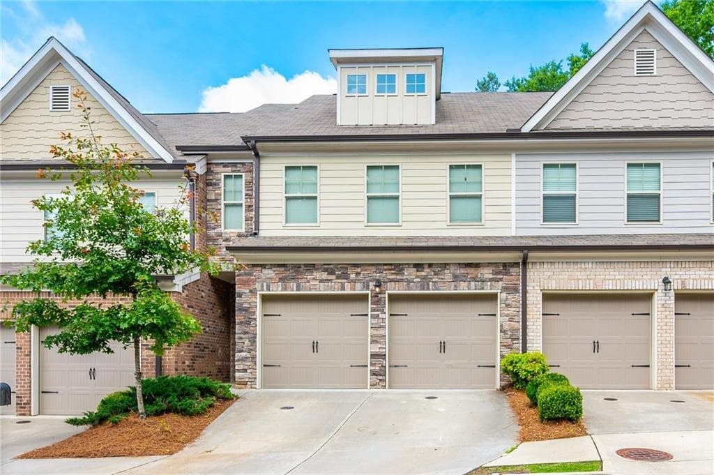 5665 Warmstone Lane, Suwanee, GA 30024 — most recent listing photo