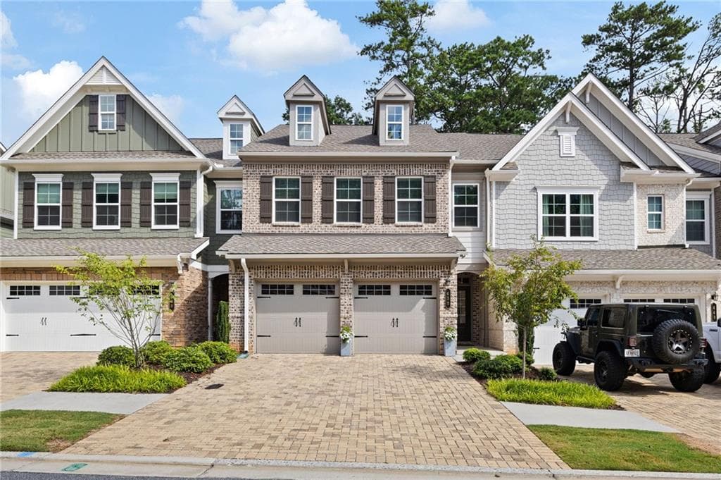 430 DUVAL Drive, Alpharetta, GA 30009 — most recent listing photo
