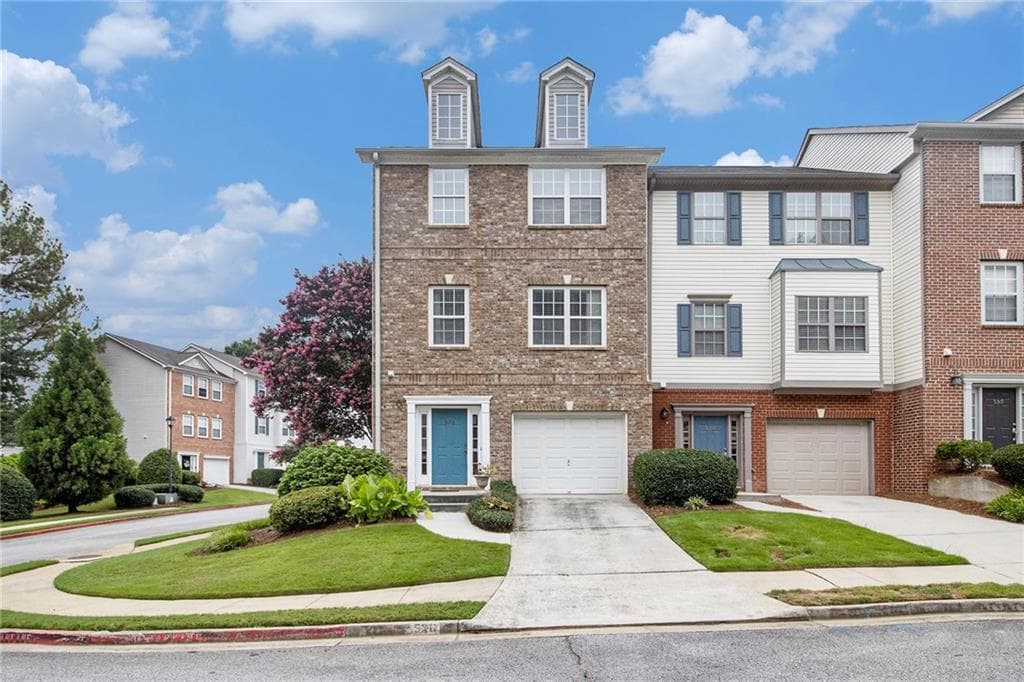 526 Lantern Wood Drive, Scottdale, GA 30079 — most recent listing photo