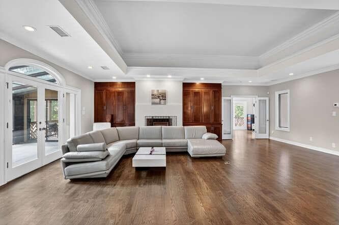 7 bedroom, 6 bathroom, 5,988 sq ft single family residence for sale at 2551 E Maddox Road, Buford, GA 30519 — photo 9