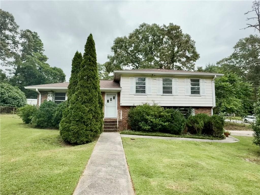 1569 Dellwood Circle, Morrow, GA 30260 — most recent listing photo