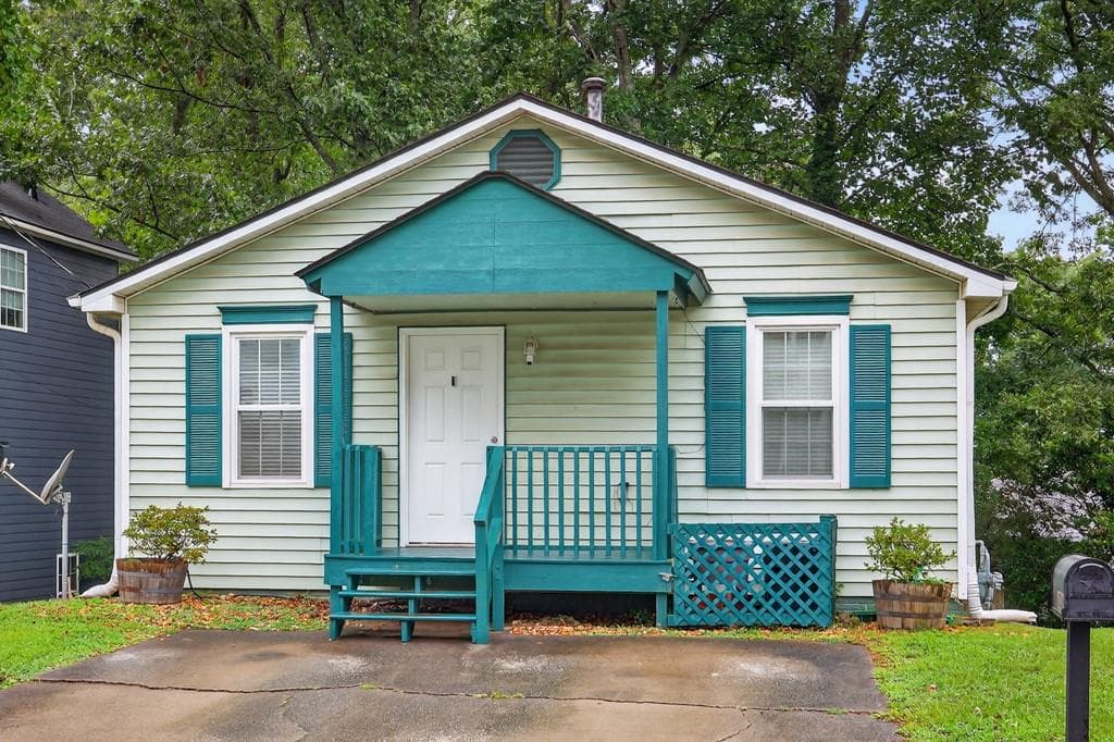 4749 Arden Drive, Buford, GA 30518 — most recent listing photo