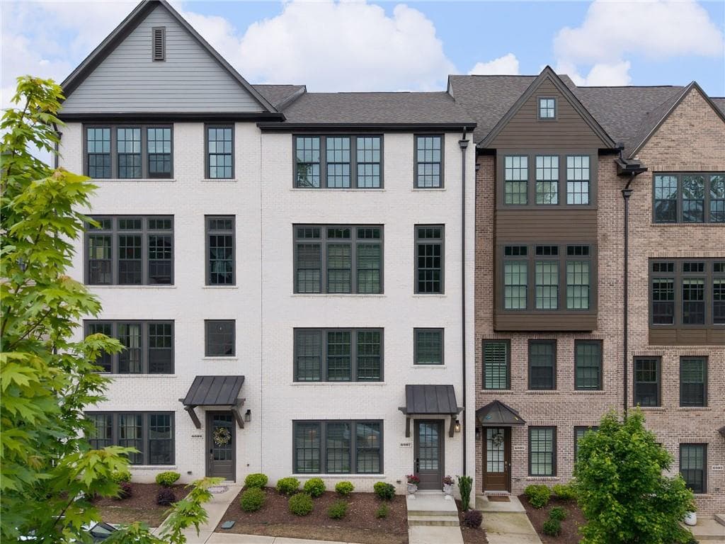 4 bedroom, 5 bathroom, 3,953 sq ft townhouse sold at 6807 Prelude Drive, Atlanta, GA 30328