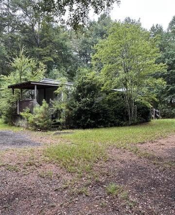 3 bedroom, 2 bathroom, 1,456 sq ft single family residence sold at 2437 Euharlee Road, Taylorsville, GA 30178