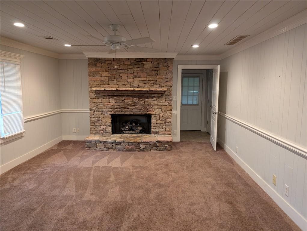 2 bedroom, 2 bathroom single family residence under contract at 5729 Jim Crow Road, Flowery Branch, GA 30542 — photo 9