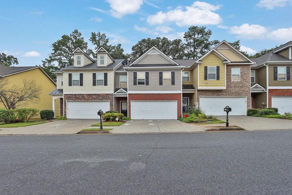 473 Providence Run Way, Lawrenceville, GA 30046 — most recent listing photo